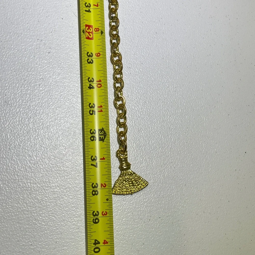 80s Gold Tone Quilted Flower Faux Pearl Chain Belt Tassel Charm 38